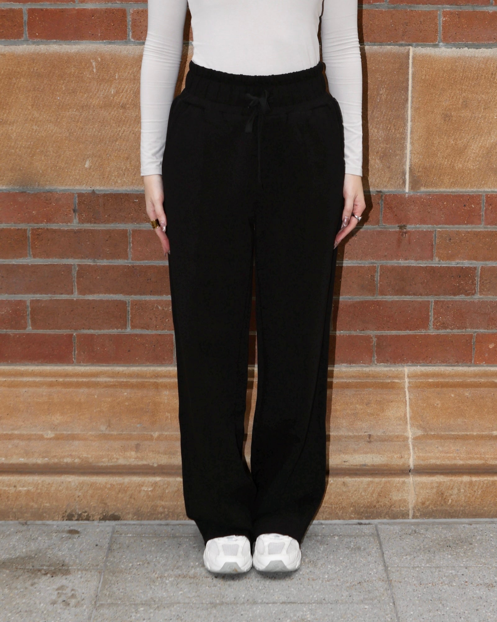 Aura Pants Midnight Black